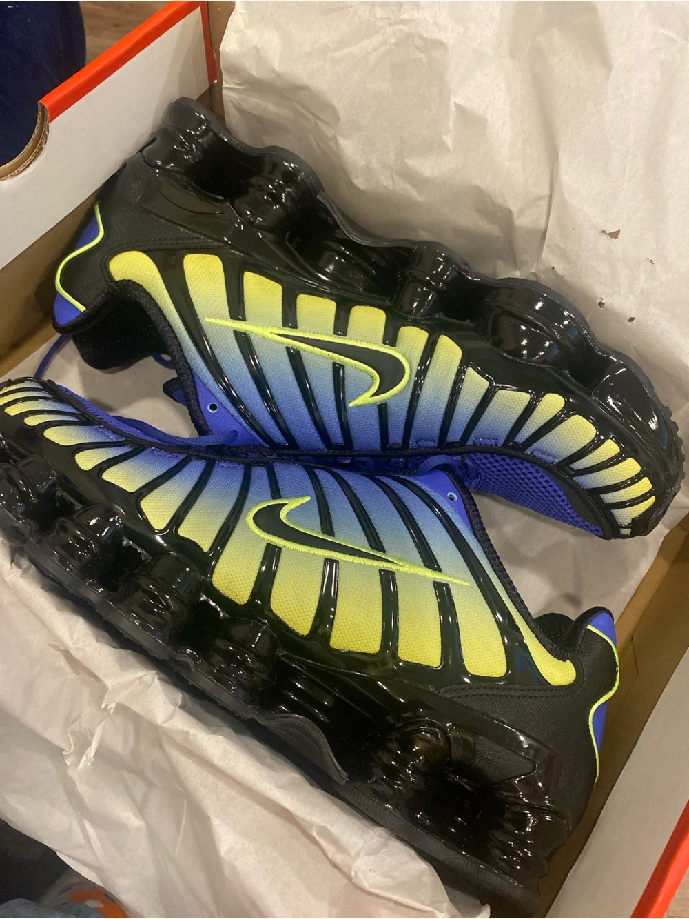Nike Men's Shox
